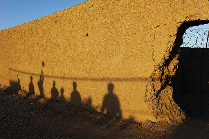 from the agencies: Afghan soldiers play volleyball