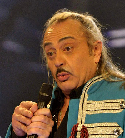 Wagner X factor: 20 Novemebr 2010:  Wagner Carrilho on 'The X Factor' Live Show