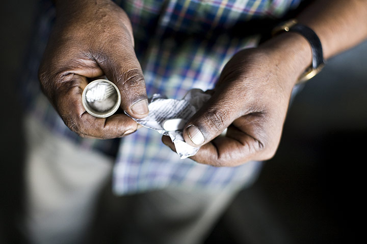 AIDS in Bangladesh: MDG: World Aids Day 2010