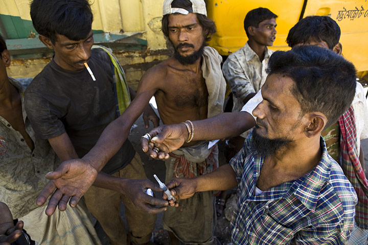 AIDS in Bangladesh: MDG: World Aids Day 2010