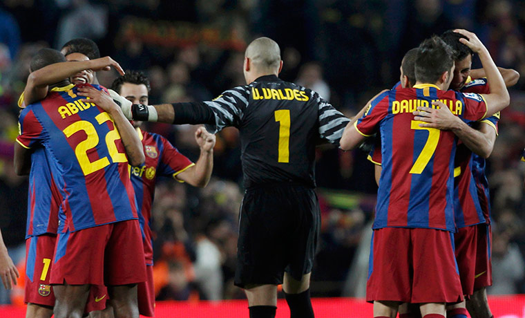 football: Barcelona's players celebrate