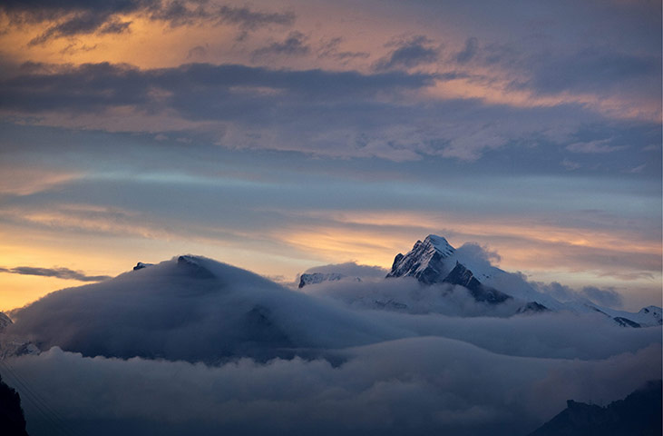 24 hours in pictures: Mountain peaks in Switzerland 