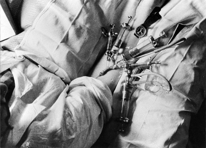 Hard scientists: the injection into Dr Widdowson's arm of iron, calcium and magnesium. 