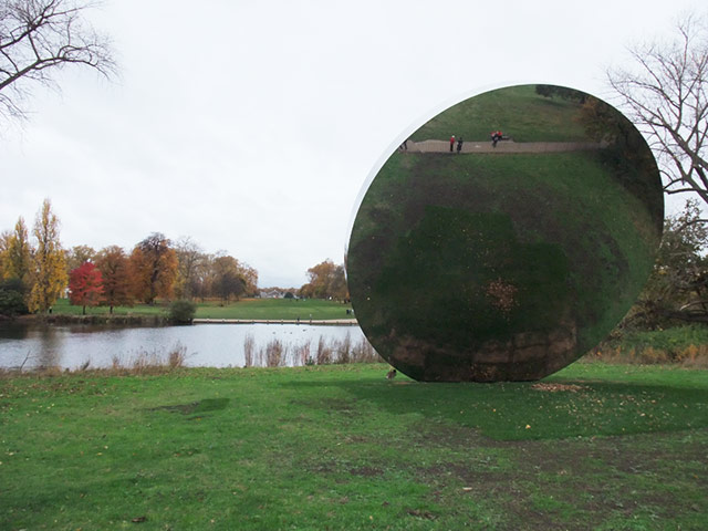 Week in pics: Macdonald: Anish Kapoor’s sculpture in Hyde Park