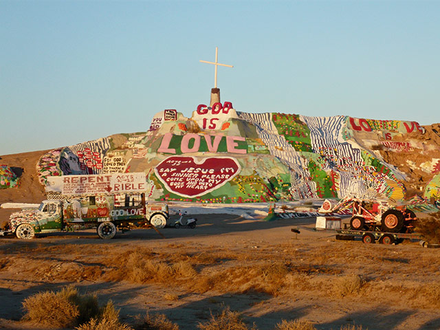 In pictures: Religion: Salvation Mountain