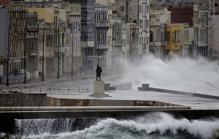 24 hours: Havana, Cuba: A statue of Venezuelan independence hero Francisco de Miranda