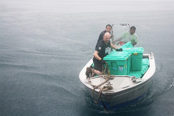 Shelterbox: Aid for Mentawai Island