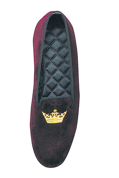 The fashion briefing: Velvet slipper