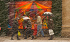 Shoppers-in-snow-Oxford-S-003.jpg