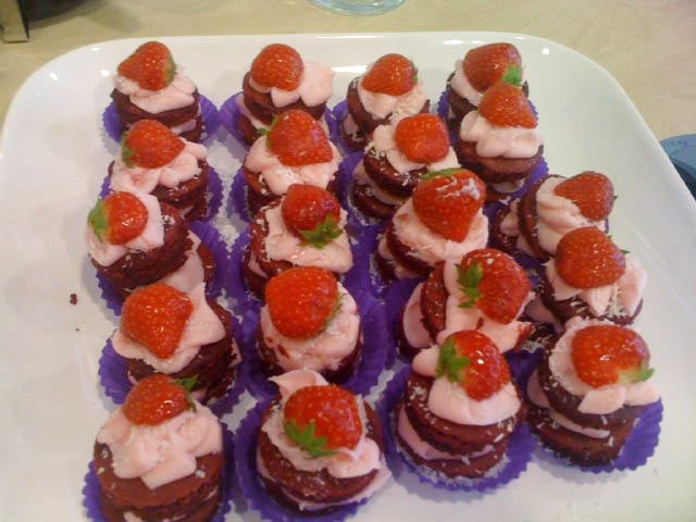 My week in pics: Lulu: Lily Vanilli cupcakes