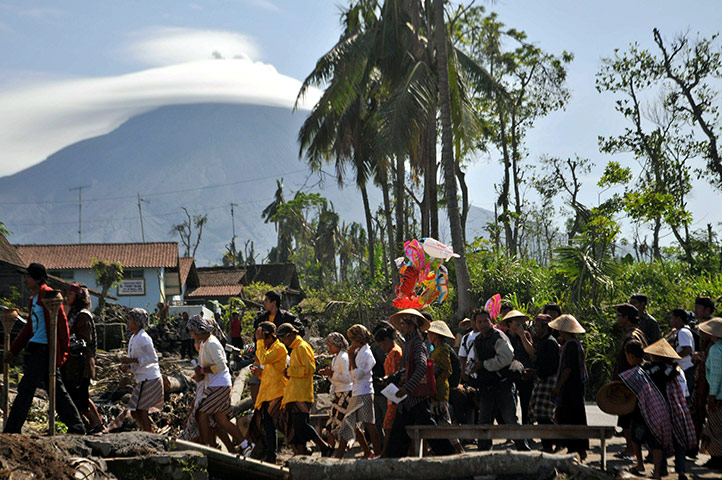 24 hours in pictures: Indonesian Christians celebrate Christmas