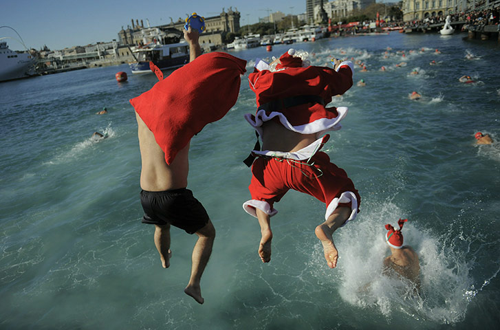 Christmas Day : Christmas Day Around the World