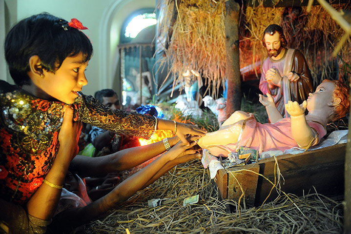 Christmas Day : Christmas Day Around the World