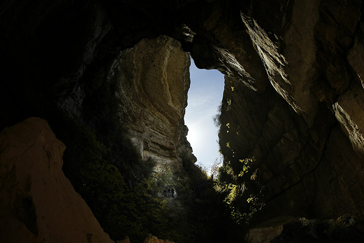24 hours in pictures: lebanese cavers 