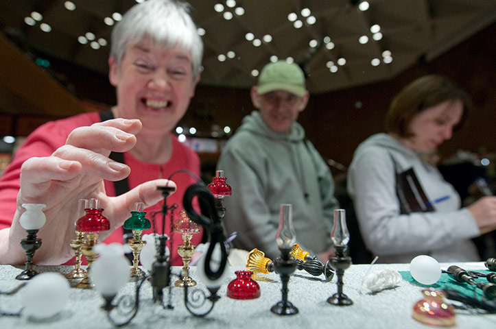 Dollhouse festival: Kensington Dollhouse Festival 2010