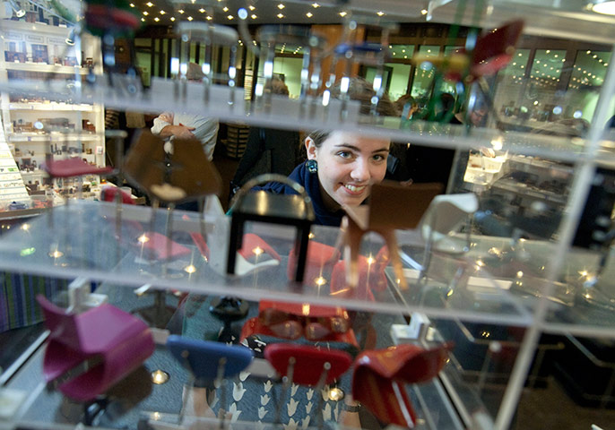 Dollhouse festival: Kensington Dollhouse festival 2010