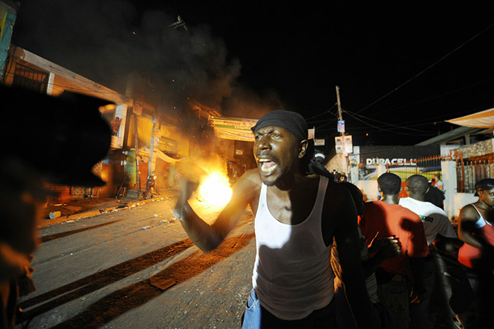 Haiti : Supporters of presidential candidate Michel Martelly 