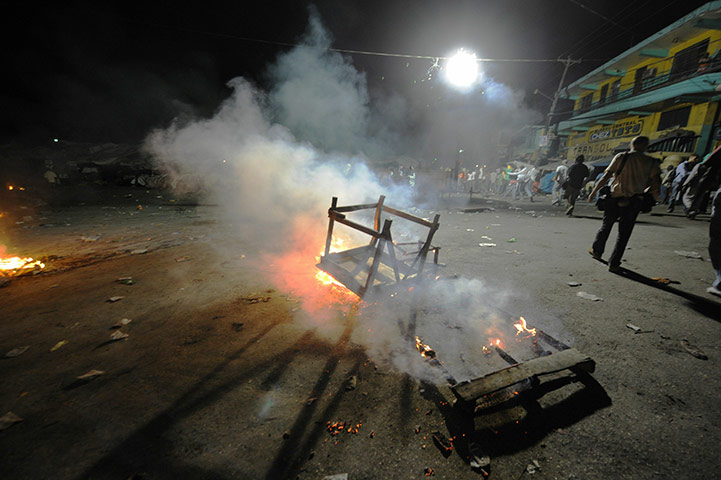 Haiti : Supporters of presidential candidate Michel Martelly 