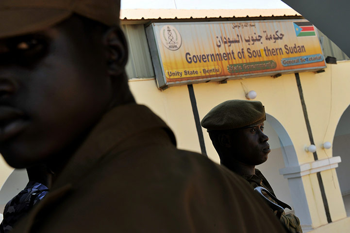 ROBERTO SCHMIDT 2: from the agencies in Sudan 