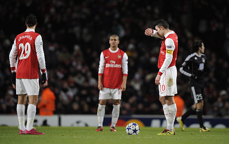 Arsenal Champions League: Van Persie is dejected after Partizan Belgrade equalize