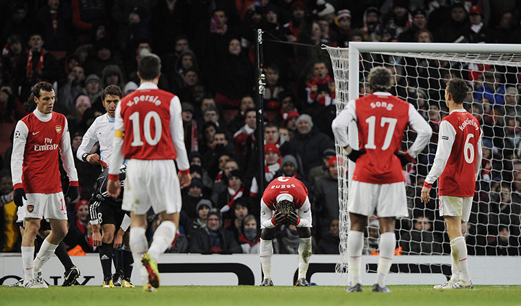 Arsenal Champions League: Bacary Sagna recieves a red card against Partizan Belgrade