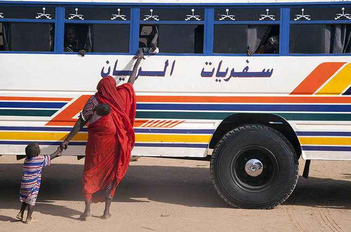 Darfur People Return: Displaced people of Darfur begin to return to their villages