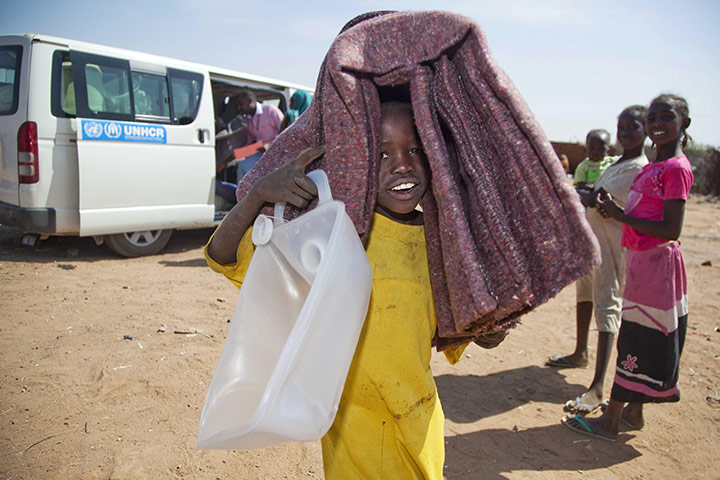 Darfur People Return: Displaced people of Darfur begin to return to their villages