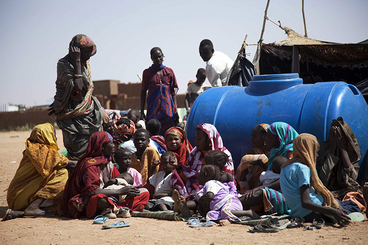 Darfur People Return: Displaced people of Darfur begin to return to their villages