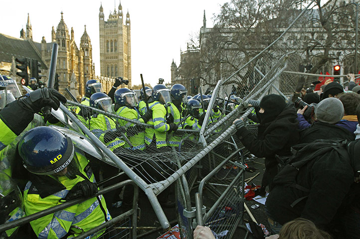Student finance Demo: Students demonstrate against rise in tuition fees