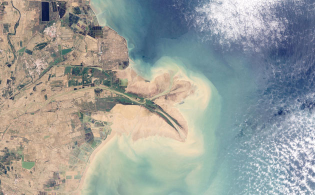 Satellite Eye on Earth: China's Huang He (Yellow River)
