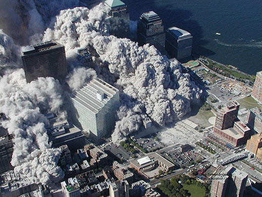 World trade centre: Smoke and ash engulf the area around the World Trade Centre