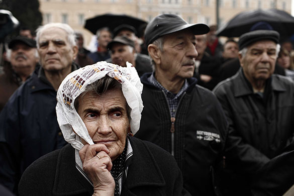 24 hours in pictures: Athens, Greece: Public workers are on strike