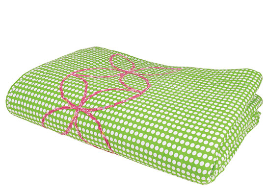 Fairtrade home products: Hand quilted blanket