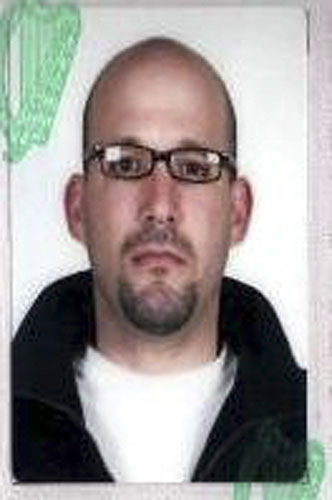 Mahmoud al-Mabhouh: Kevin Daveron of Irish nationality, one of eleven suspects