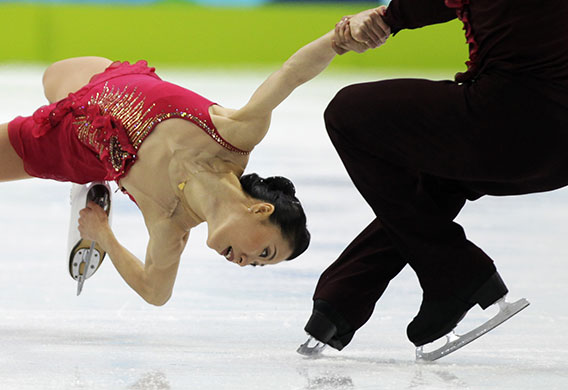 olympics day 4: Shen Xue and Zhao Hongbo of China