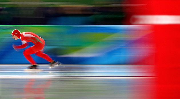 Winter Olympics day 5: Svetlana Radkevich of Belarus competes during the women's speed skating