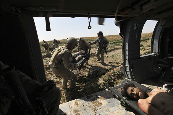 Operation Moshtarak: medical evacuation to helicopter Marjah, Helmand province, Afghanistan