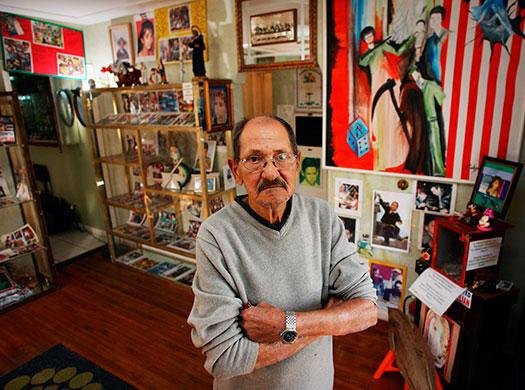 Elian Timeline: Delfin Gonzalez at the family home, where Elian stayed