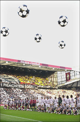 Old Trafford History: Juventus and Milan line up before the 2003 Champions League Final