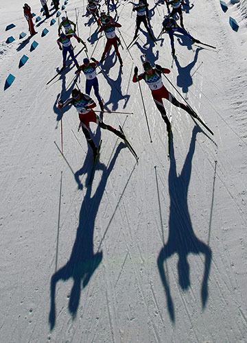 Olympics: Competitors ski