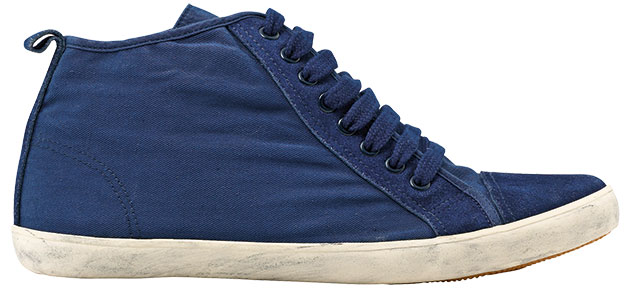 Accessories: Conservative: Accessories: Conservative