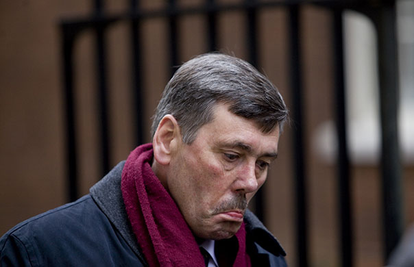 Politics: Bob Ainsworth leaves the cabinet meeting