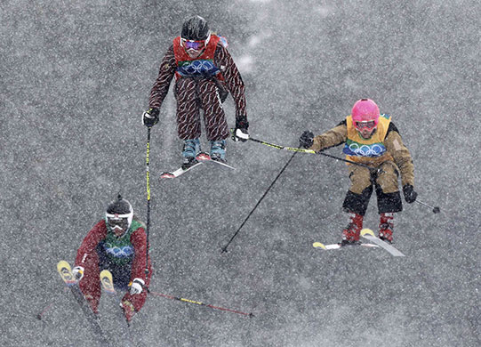 24 hours in pictures: Vancouver, Canada: Ashleigh McIvor leads Josserand and Berntsen