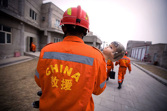 24 hours: China International Search and Rescue team (CISAR) drill
