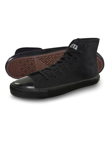 Ethical men's accessories: Ethletic black trainers