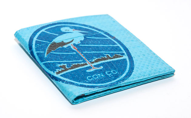 Ethical men's accessories: Blue recycled wallet