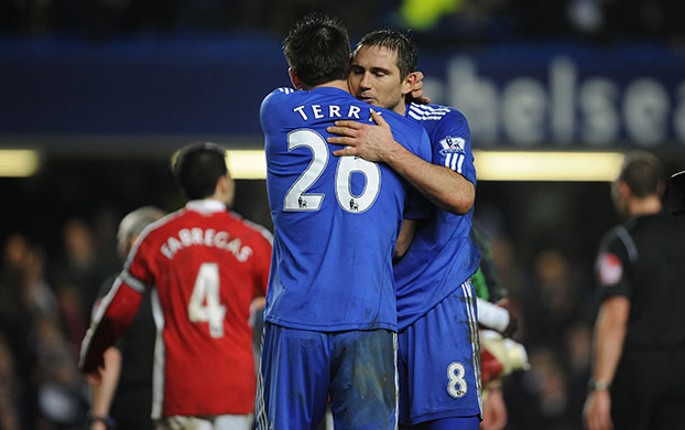 Chelsea v Arsenal: John Terry and Frank Lampard embrace at the end