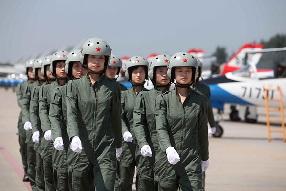 eyewitness: China’s ﬁrst batch of women ﬁghter pilots prepare to board aircraft