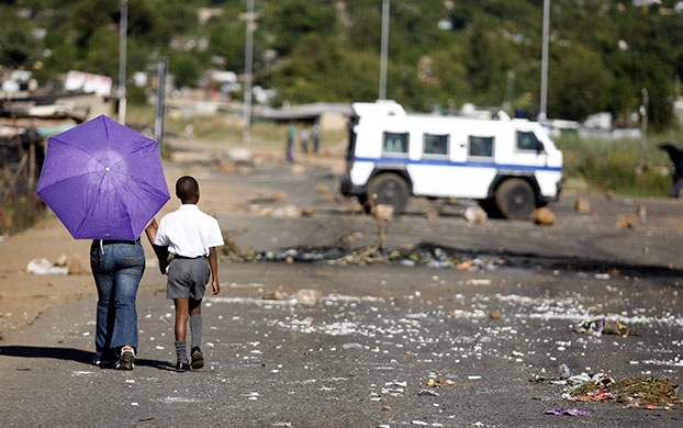 Violence in Pretoria: Protests over poor service delivery by Mamelodi residents turned violent 