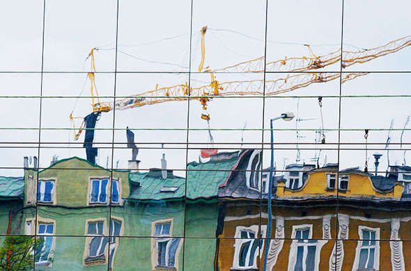 in pictures: building: rebuilding work in Krakow